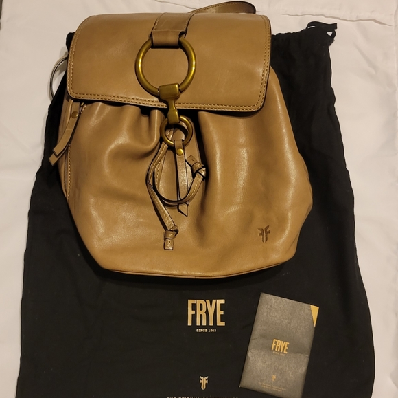 FRYE Ilana Leather Backpack BNWT - Picture 2 of 12